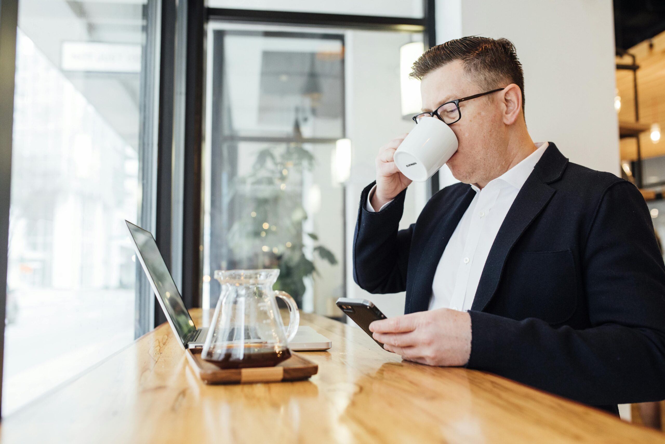 pexels-linkedin-2182982